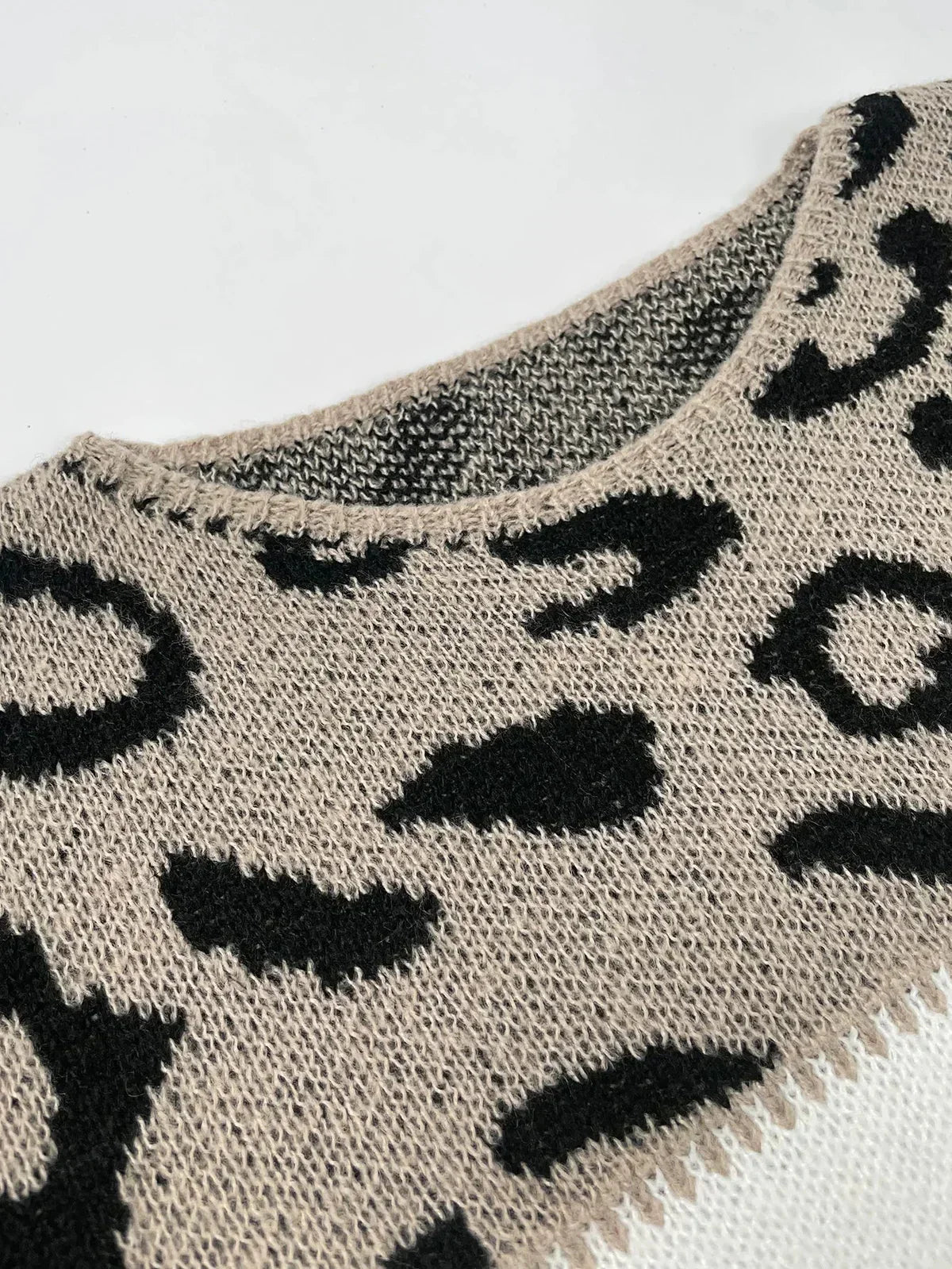 Isla - Cozy Sweater